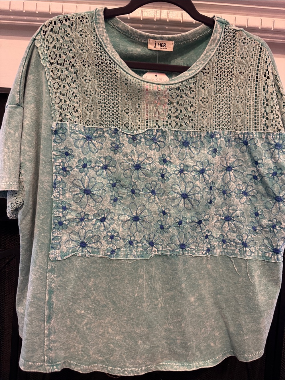 J HER Crochet & Floral Panel Short Sleeve Top
